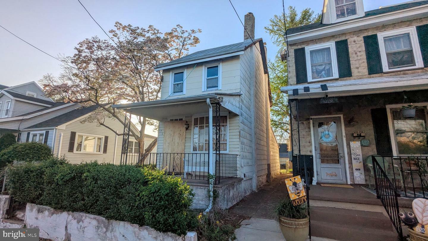 Property Photo: 713 Garden Street PA 19007