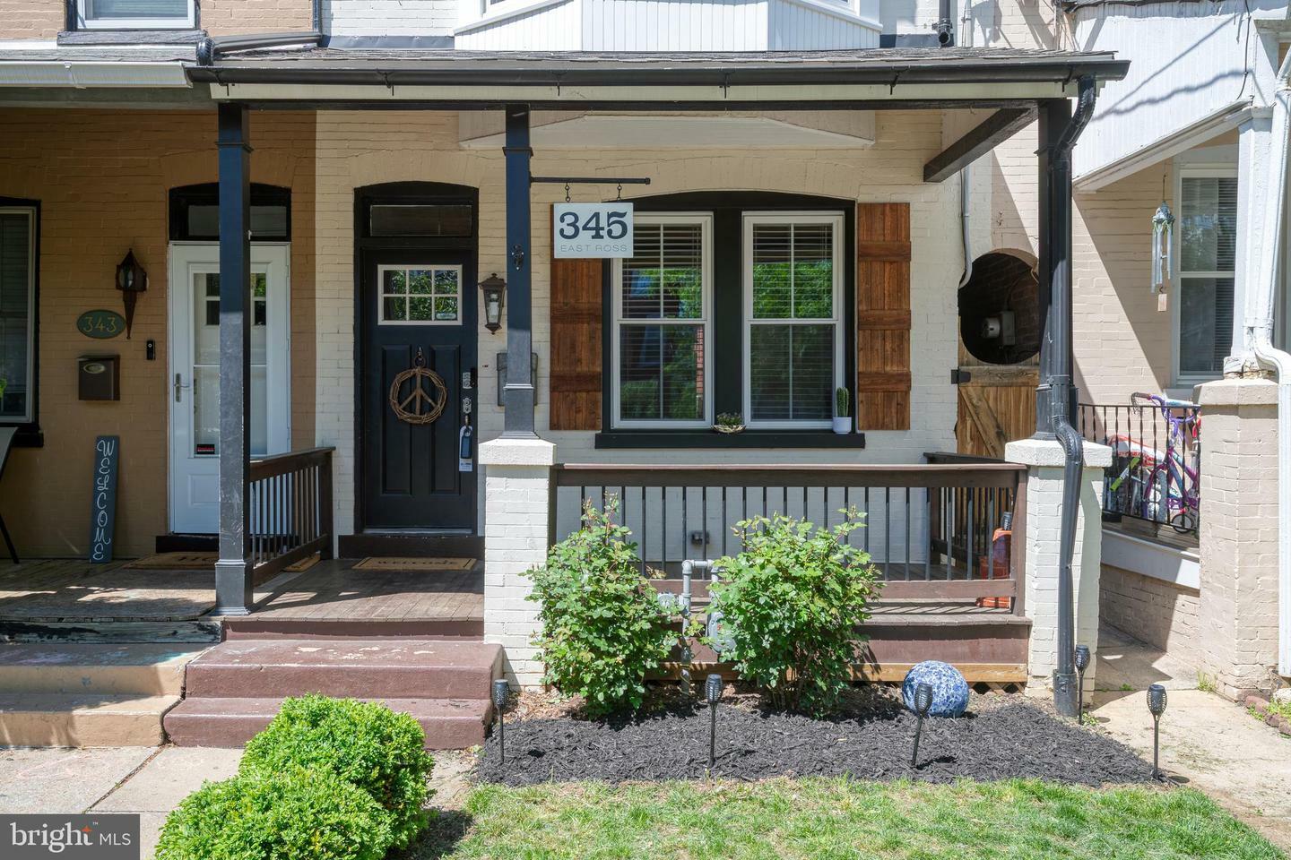 Property Photo: 345 E Ross Street PA 17602