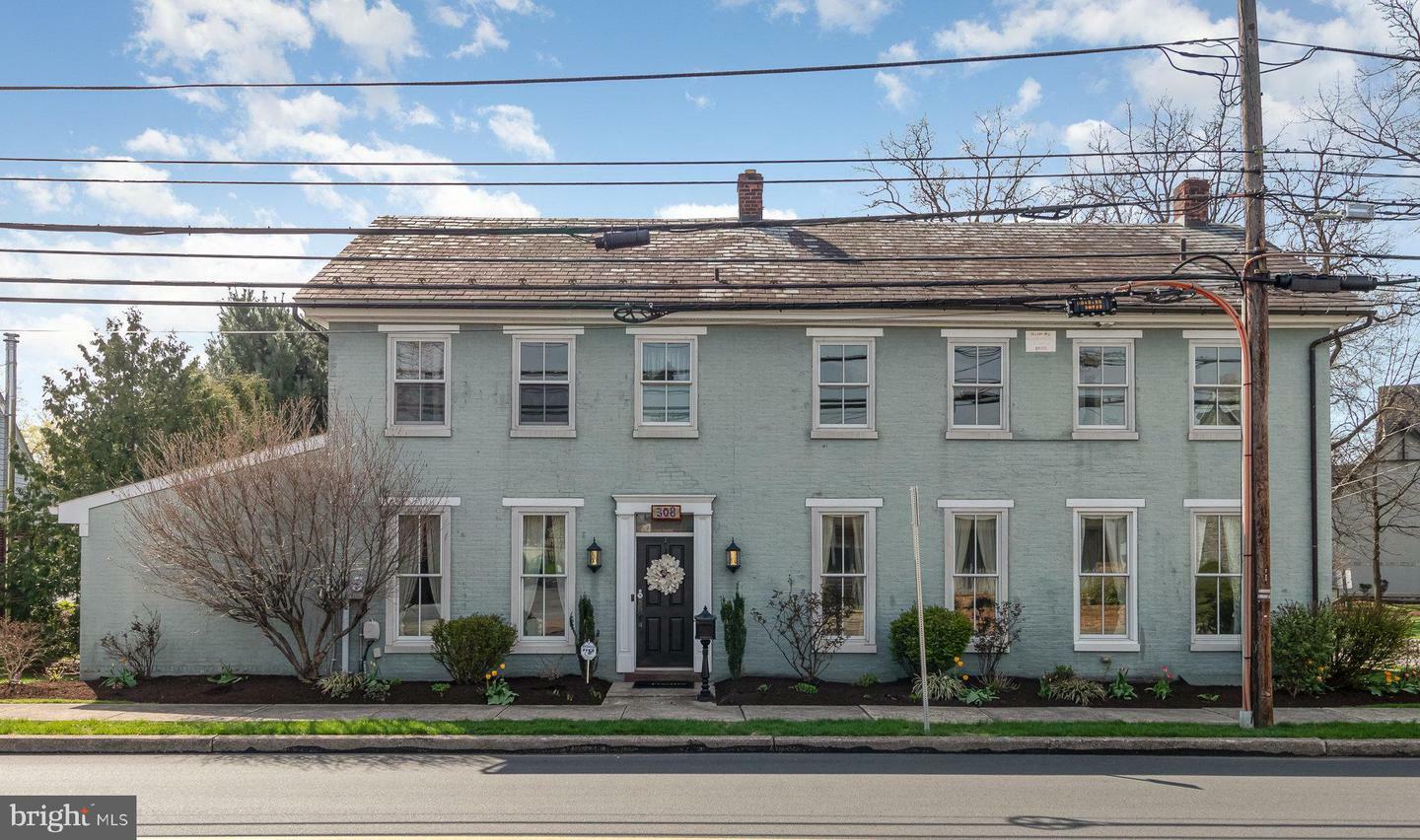 308 E Derry Road  Hershey PA 17033 photo