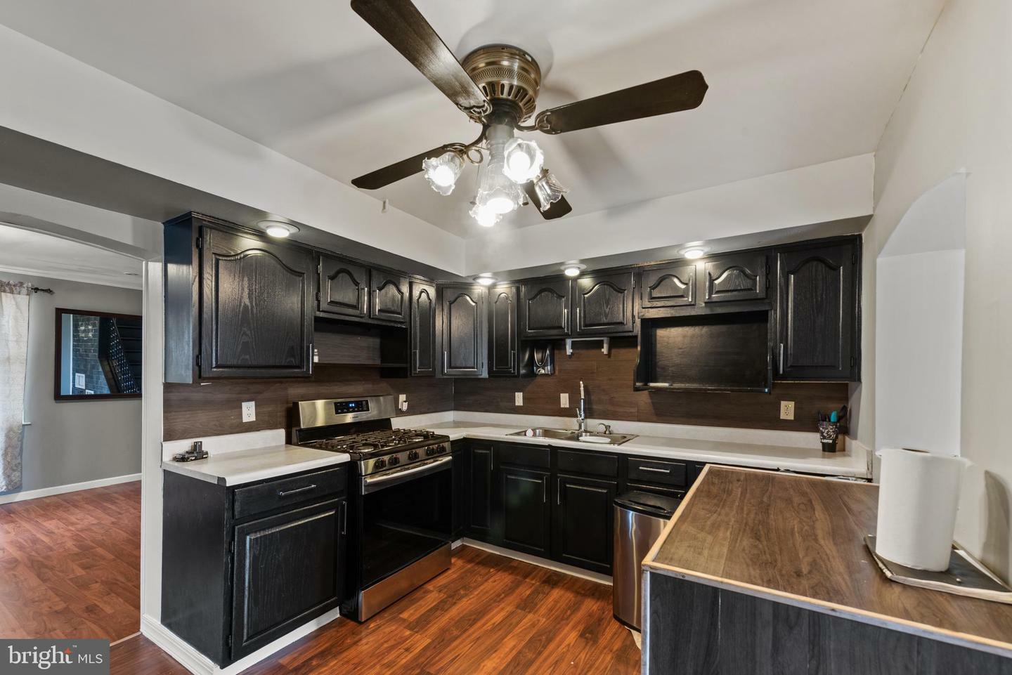 Property Photo: 5014 E Eager Street MD 21205