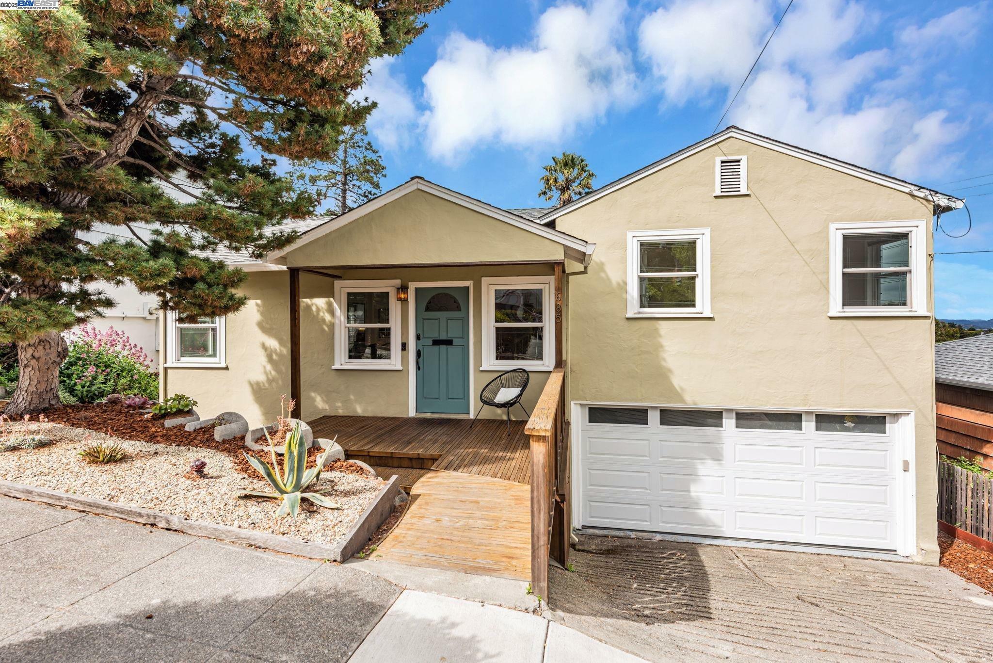 Property Photo: 685 Kern St CA 94805