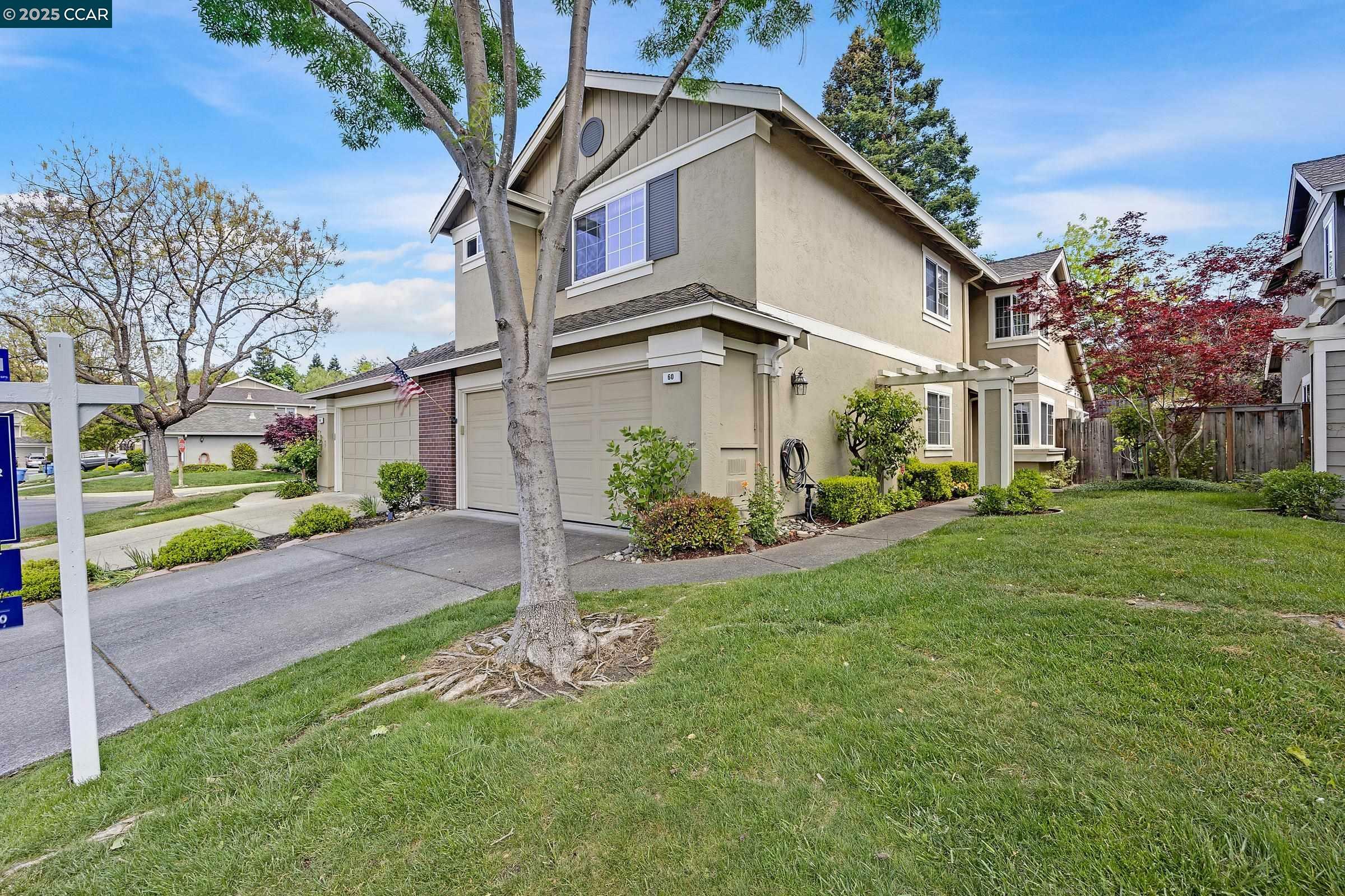 Property Photo: 60 Rainbow Cir CA 94506