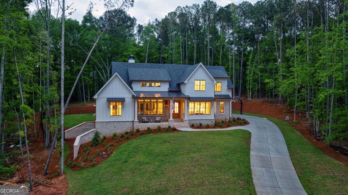 Property Photo: 167 Alcovy Springs Drive GA 30656