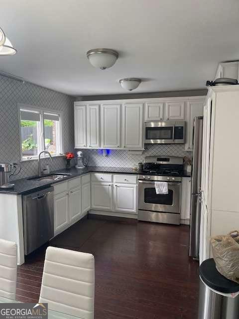 Property Photo: 1805 Ashborough Circle SE D GA 30067