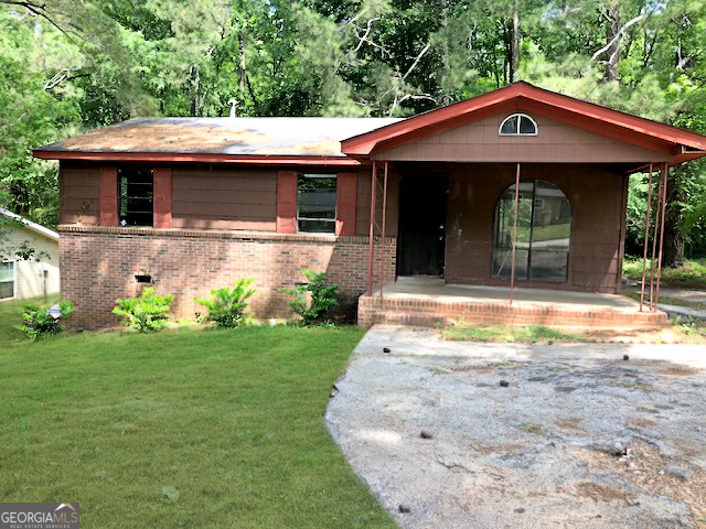 Property Photo: 6154 Green Acres Drive SW GA 30014