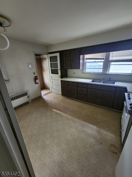 Property Photo: 8 Parkway NJ 07006