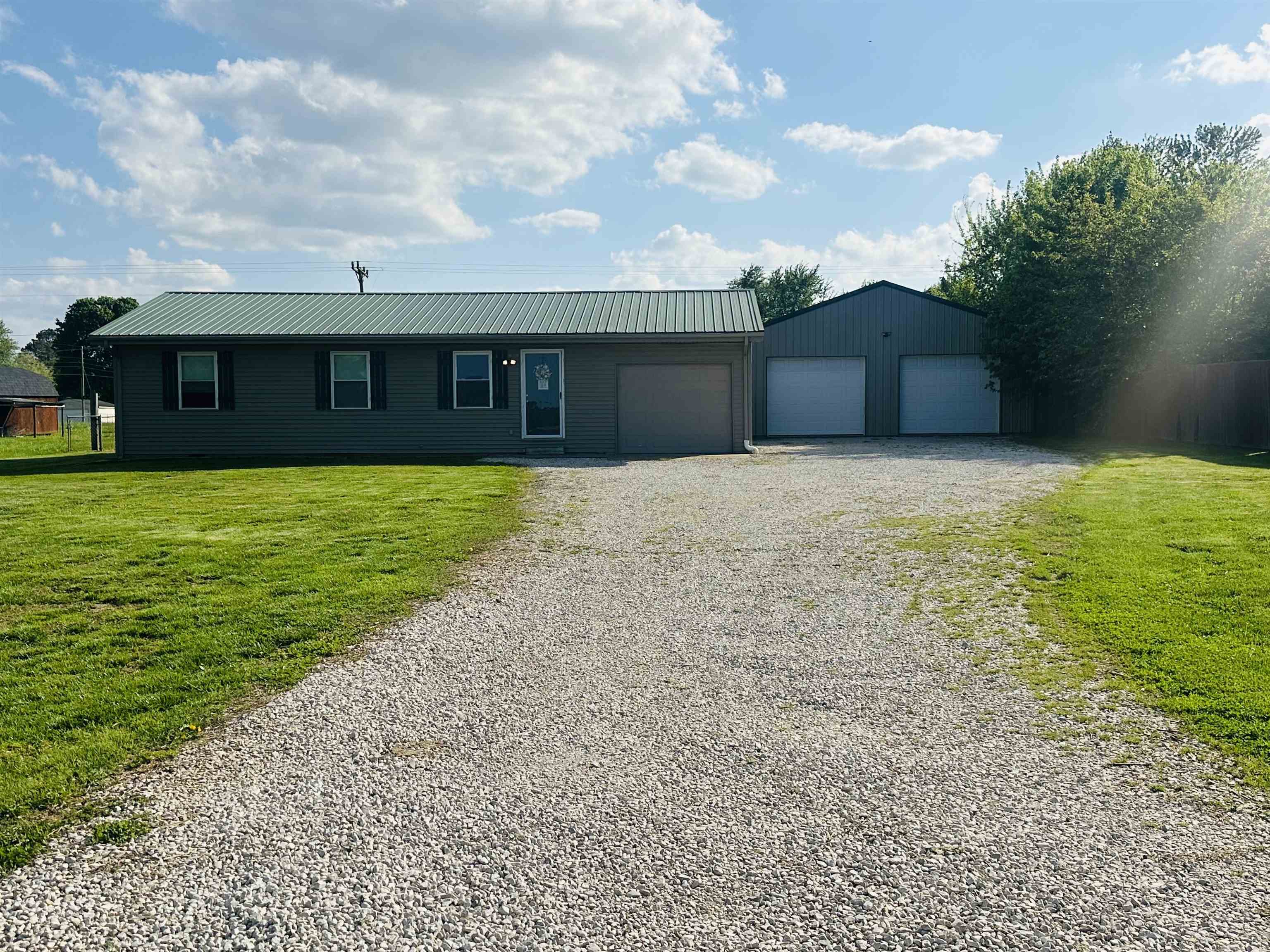 Property Photo: 7397 Peters Rd KY 42451