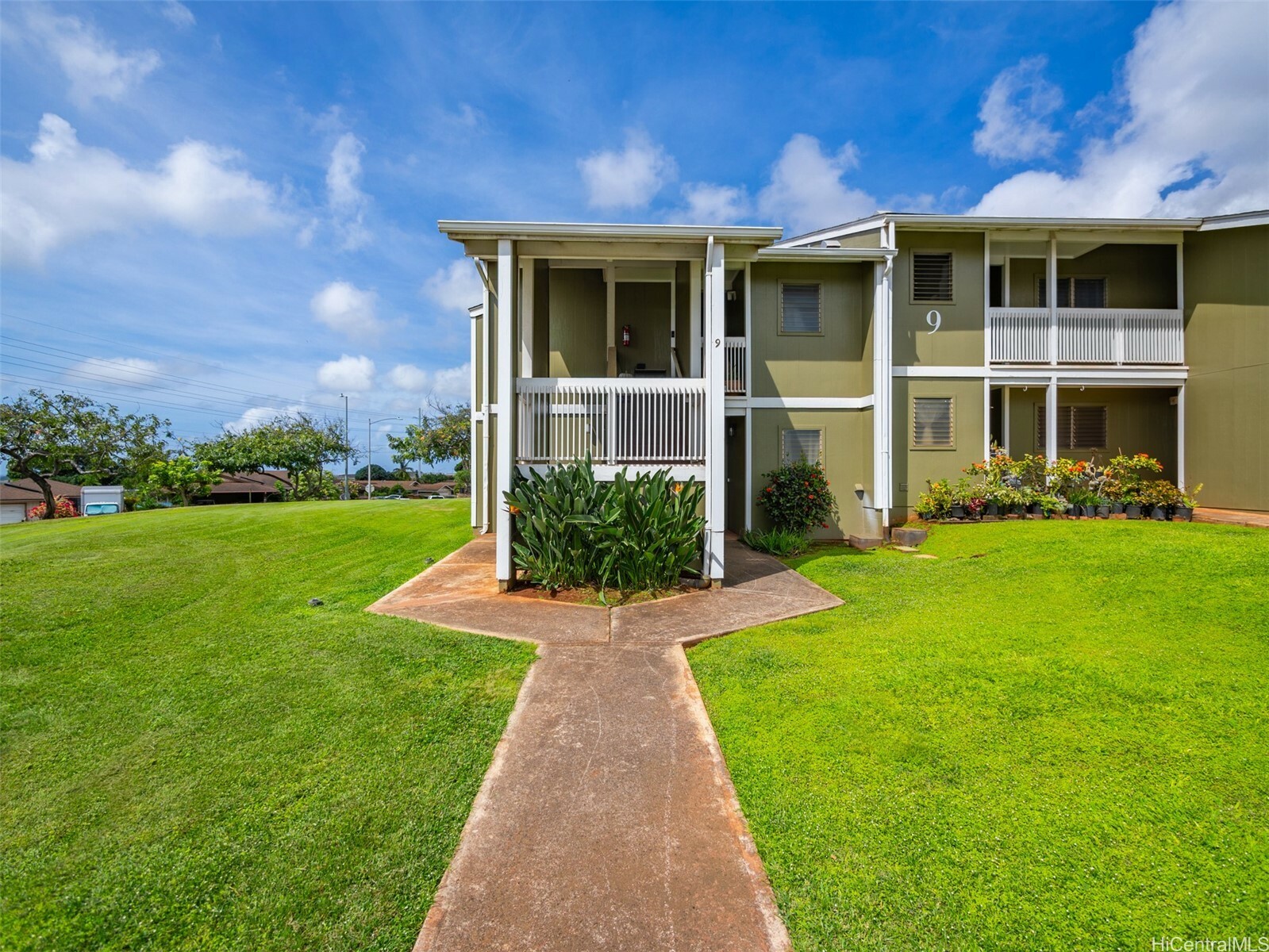 94-615 Kahakea Street 9G  Waipahu HI 96797 photo