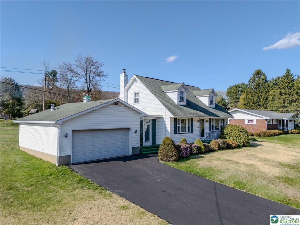 Property Photo: 829 East Main Street PA 18255