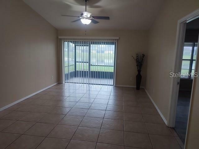 Property Photo: 98 Pine Island Circle FL 34743