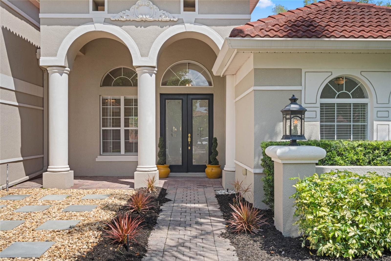 Property Photo: 1803 Glenbay Court FL 34786
