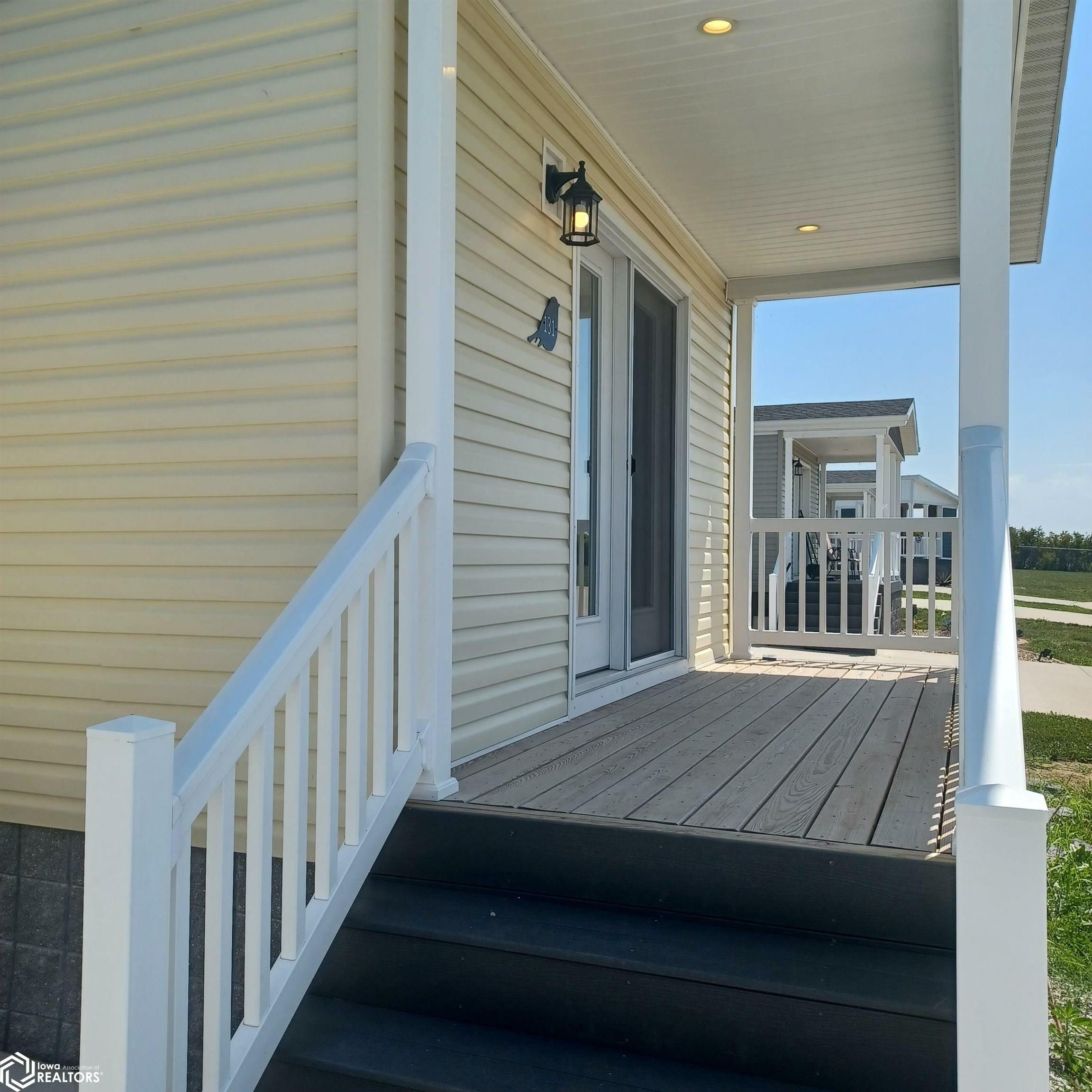 Property Photo: 1500 E Linden #131 Drive 131 IA 52641