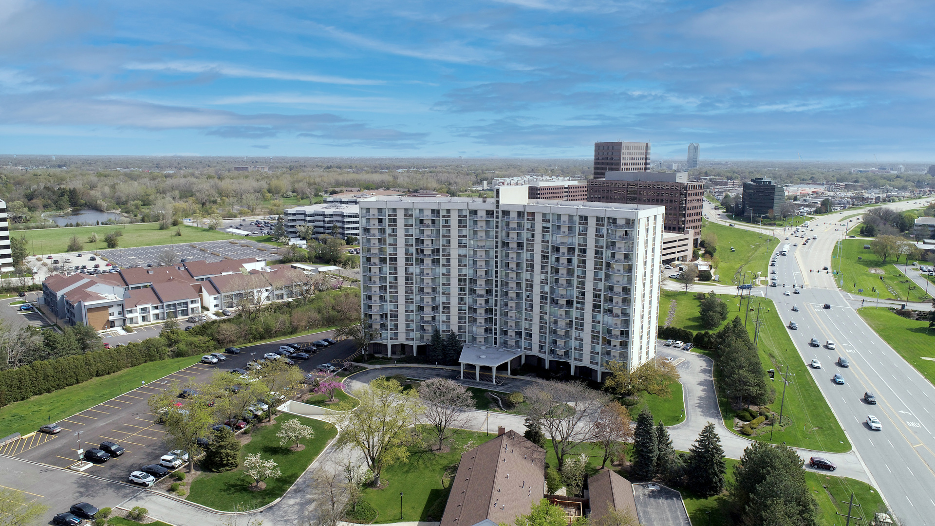 Property Photo: 40 N Tower Road 15K IL 60523