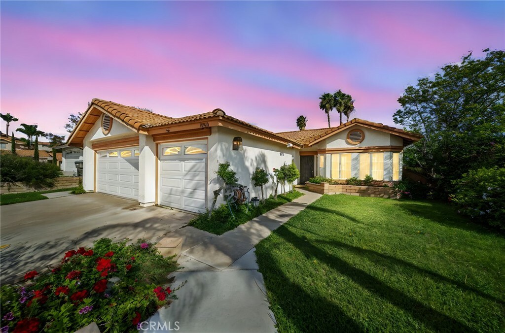 Property Photo: 39760 Highbury Drive CA 92563