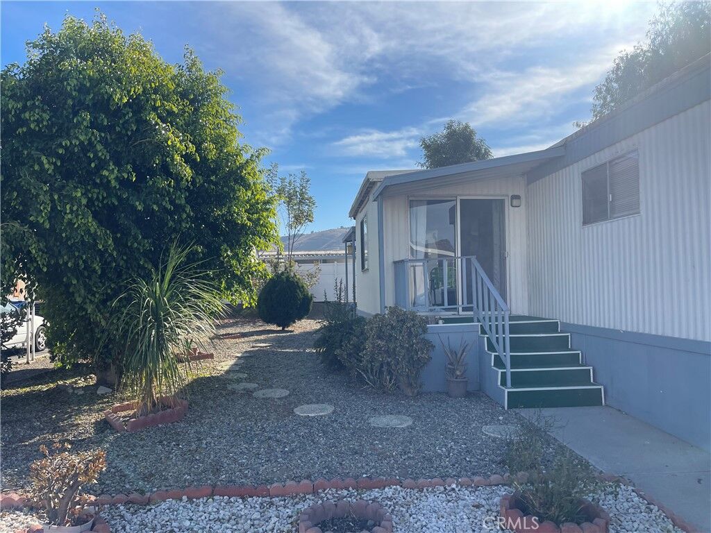 Property Photo:  3700 Buchanan Street 121  CA 92503 