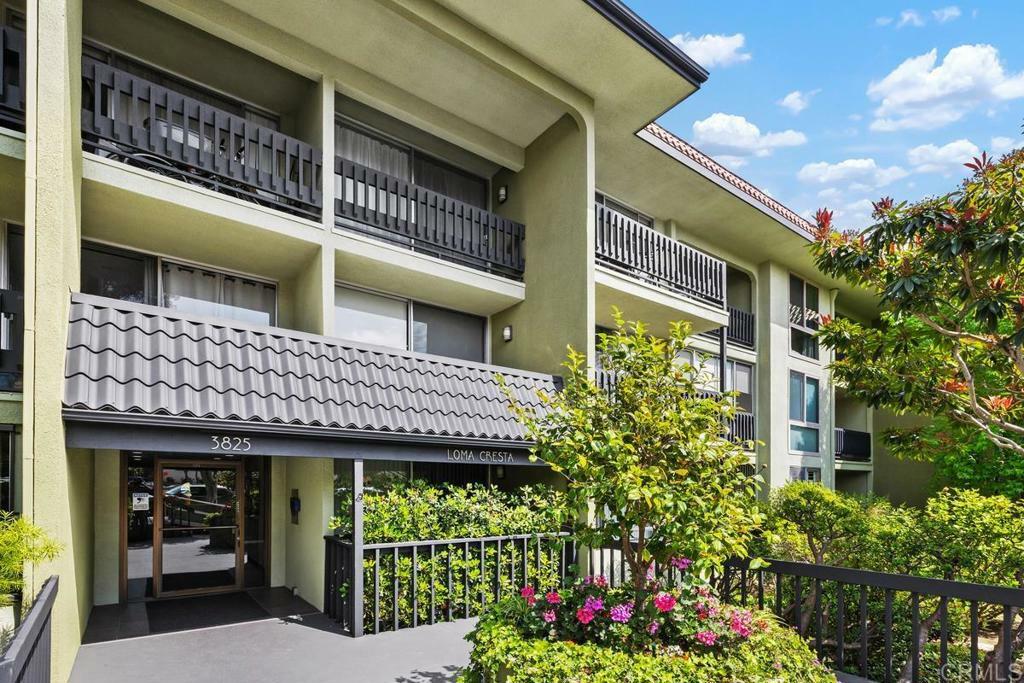 Property Photo: 3825 Centre Street 33 CA 92103