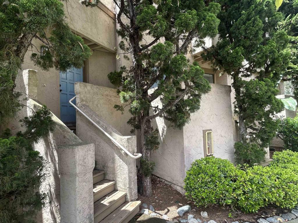 Property Photo: 3252 Via Marin 9 CA 92037