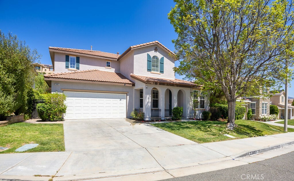Property Photo: 23857 Rio Rancho Way CA 91354