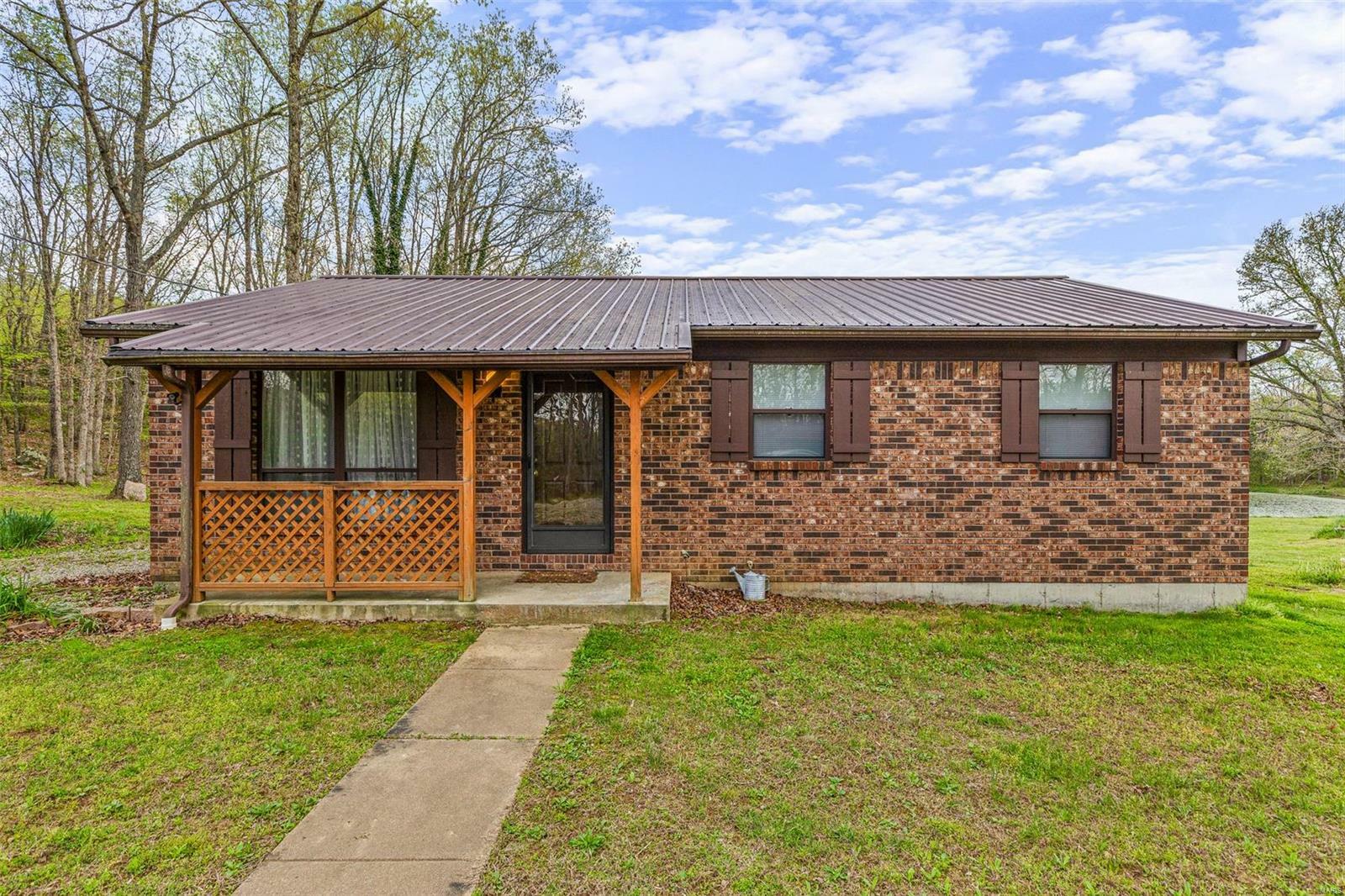 Property Photo: 615 Pendleton MO 63640