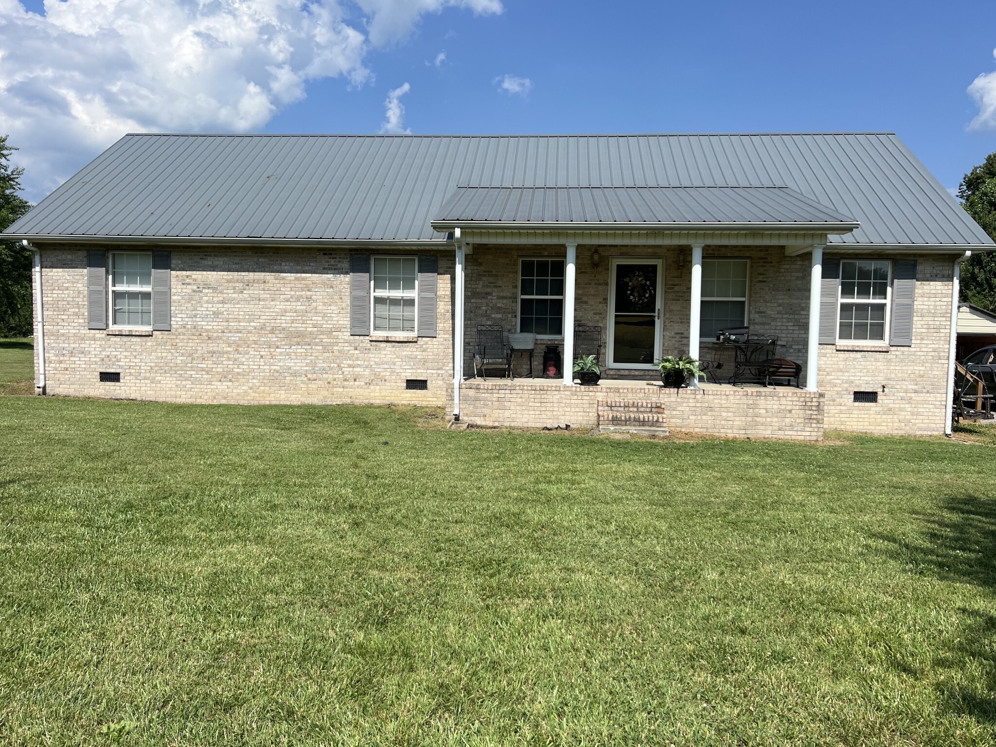 Property Photo: 354 Spring Creek Rd TN 37083