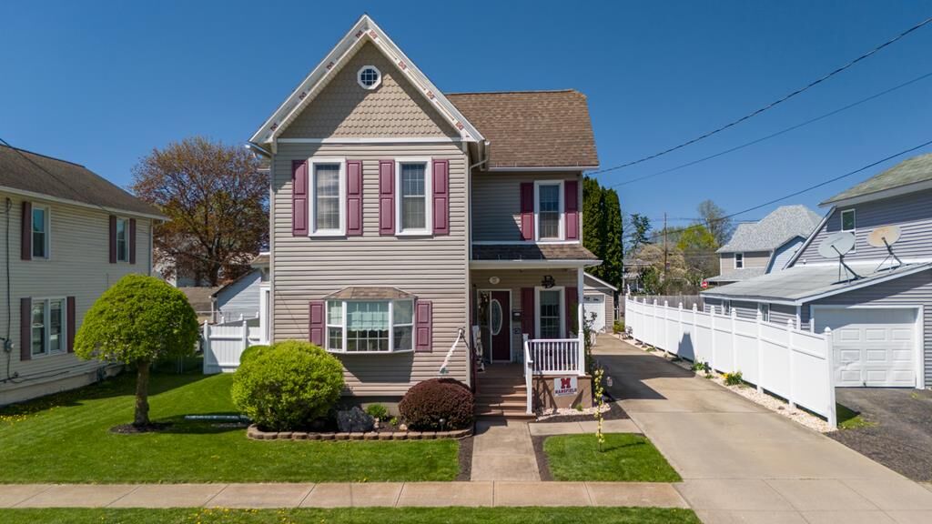 Property Photo:  208 South Street  PA 18810 