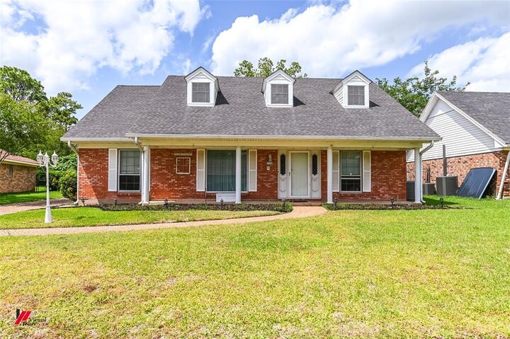 Property Photo:  1550 Westbury Drive  LA 71105