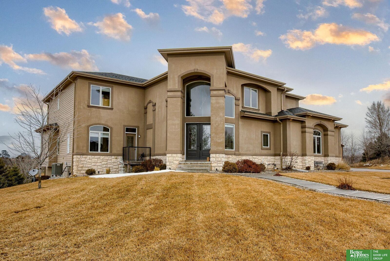 Property Photo: 23506 Prairie Ridge Road NE 68028