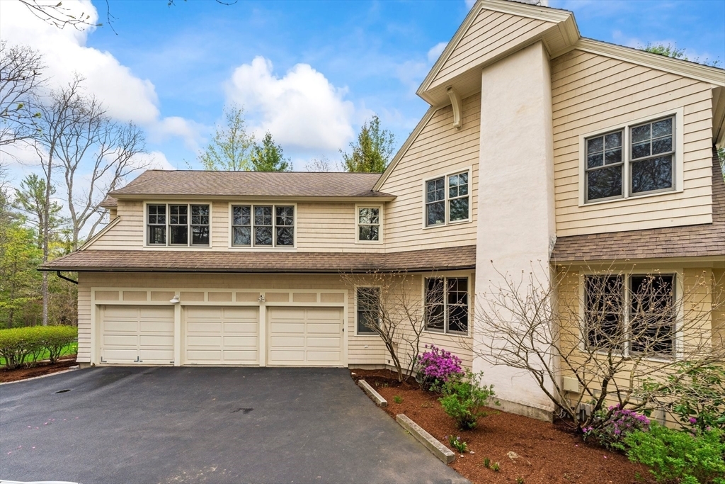 Property Photo: 3 Drumlin Rd MA 02493
