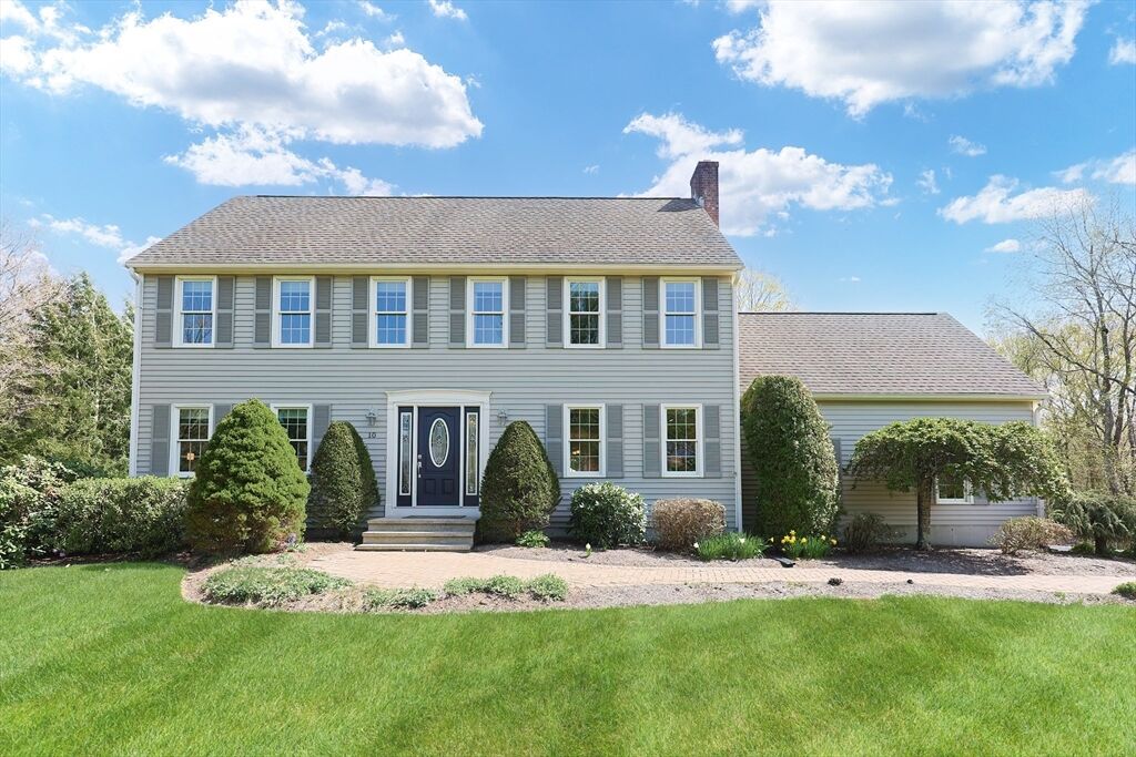 Property Photo:  10 Lyndon Rd  MA 02093 