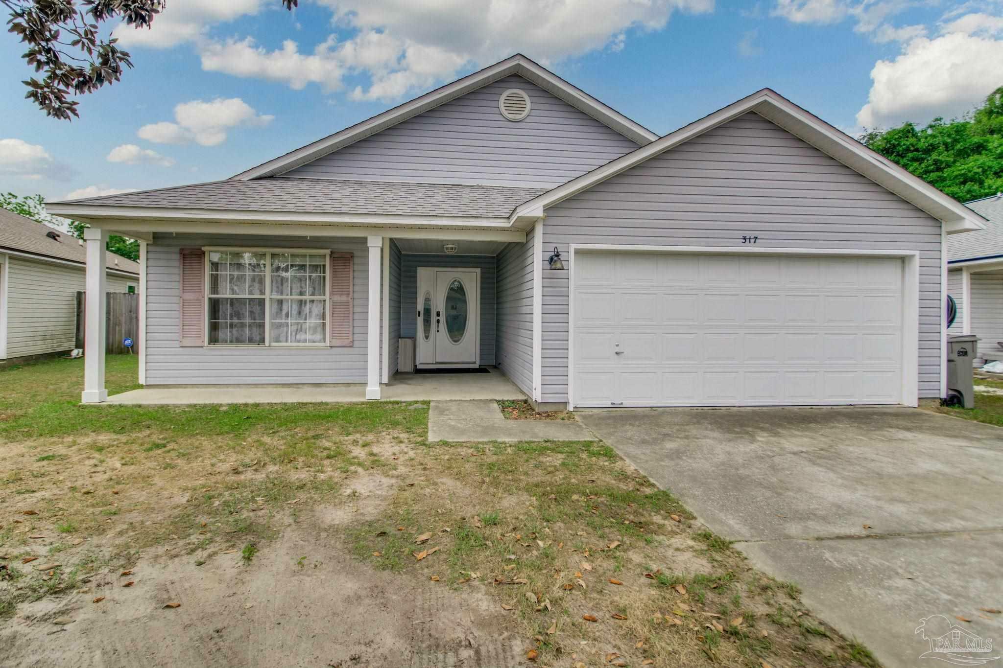 Property Photo: 317 Hilburn Pl FL 32504