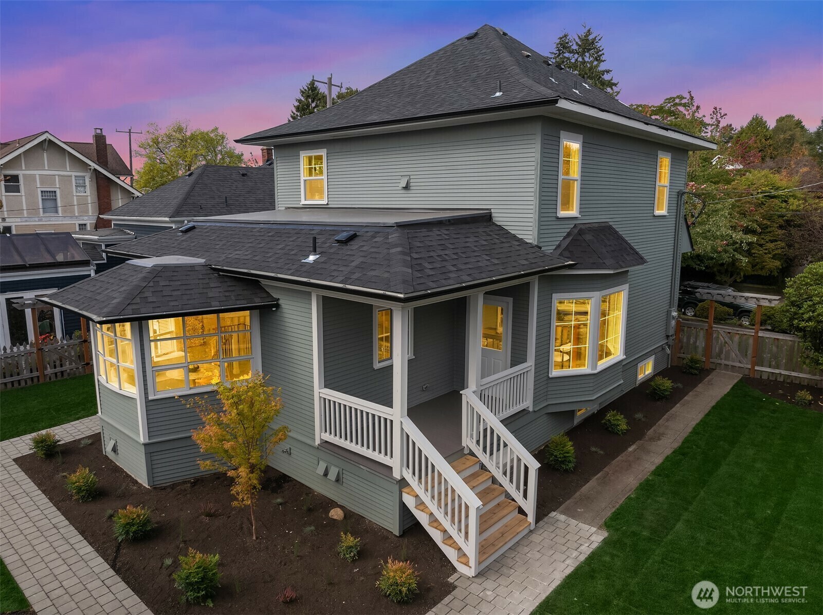 Property Photo: 3221 NW 65th Street WA 98117
