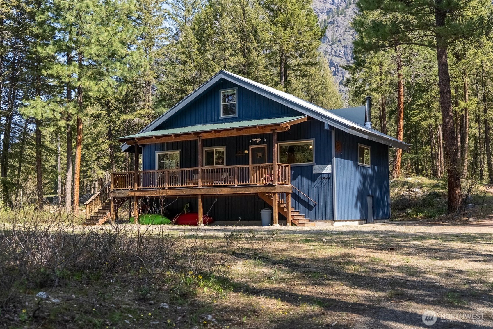 Property Photo: 225 C Lost River Road WA 98833