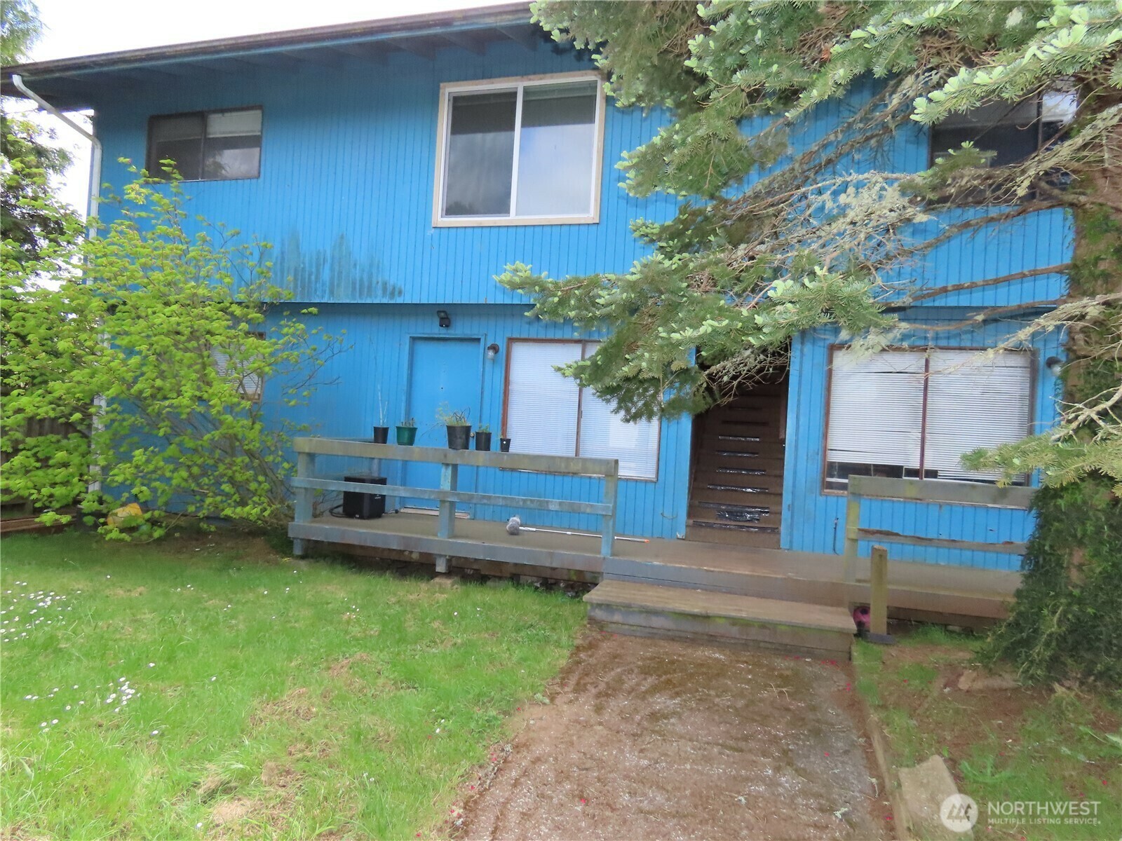 Property Photo: 200 E Harms Drive WA 98595