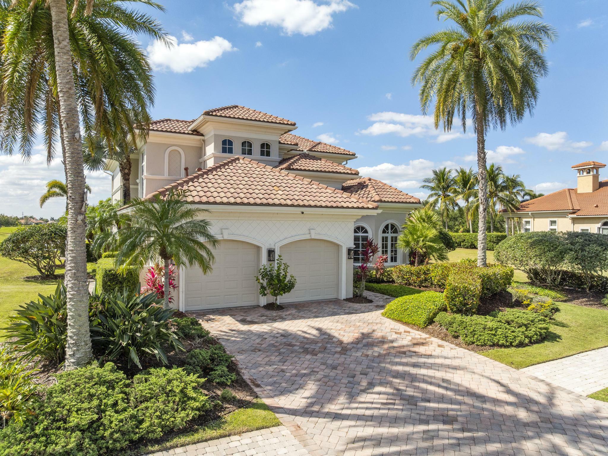 Property Photo: 173 SE Rio Angelica FL 34984