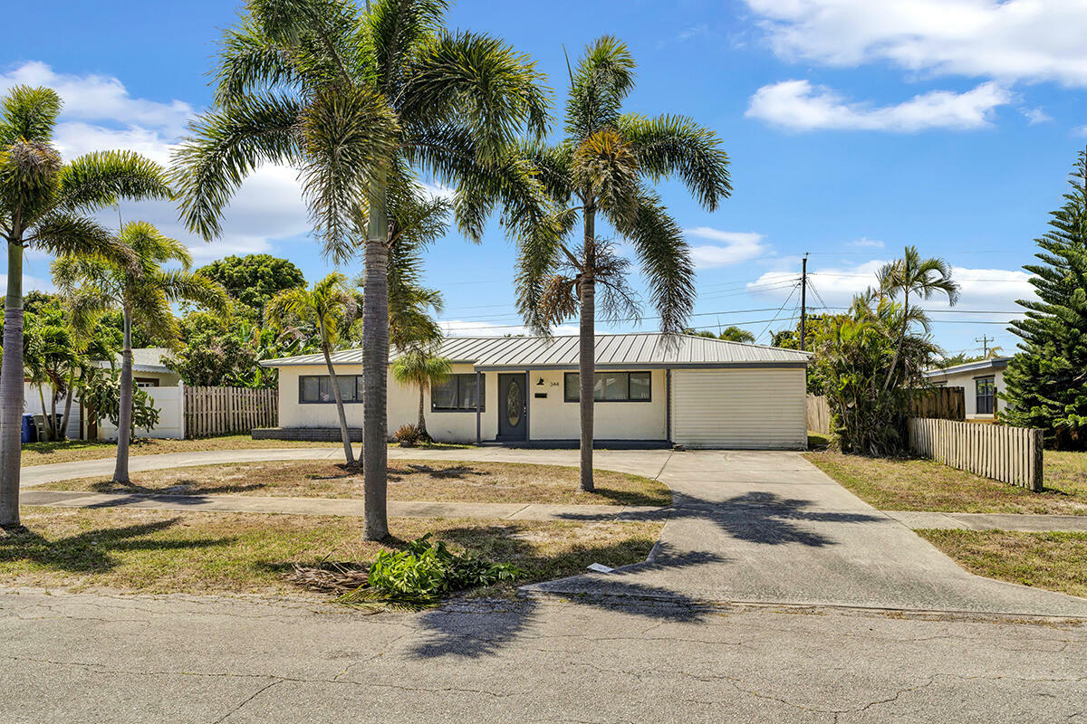 Property Photo: 344 E Jasmine Drive FL 33403