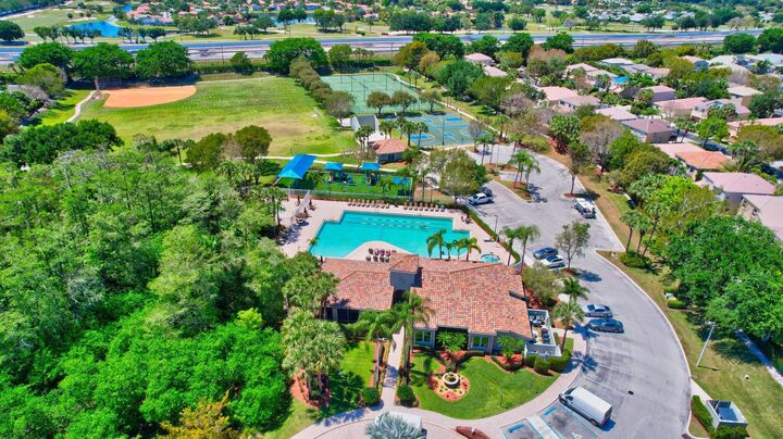 Property Photo:  6584 Marbletree Lane  FL 33467 
