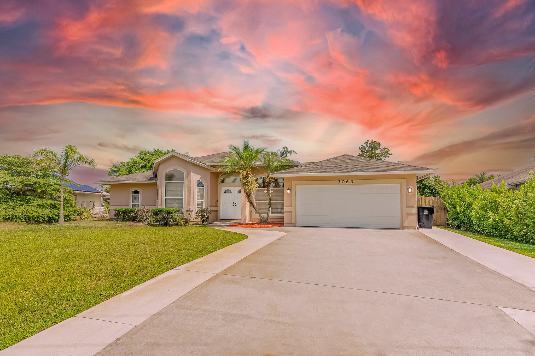 Property Photo: 3063 SE Galt Circle FL 34984