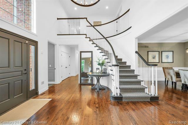 Property Photo: 17944 Ridgeview Drive MI 48168