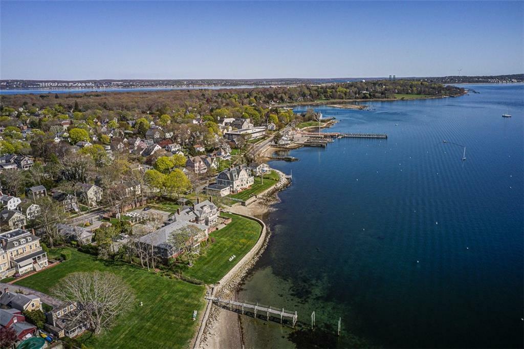 Property Photo: 221 Hope Street 7 RI 02806