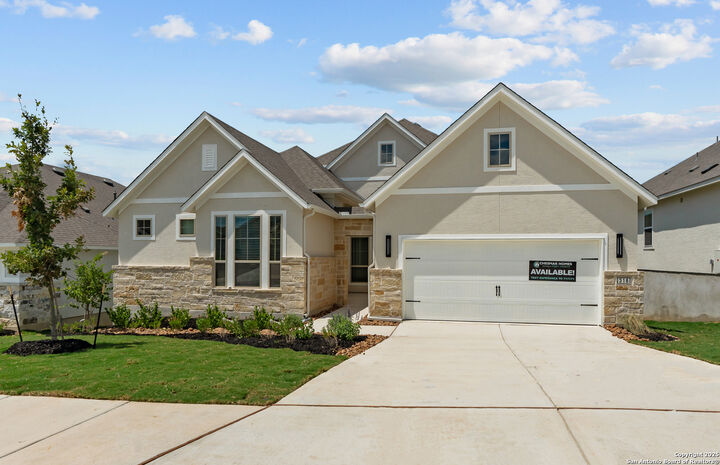 Property Photo: 318 Vamanos TX 78006