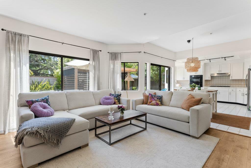 4445 Esta Lane  Soquel CA 95073 photo