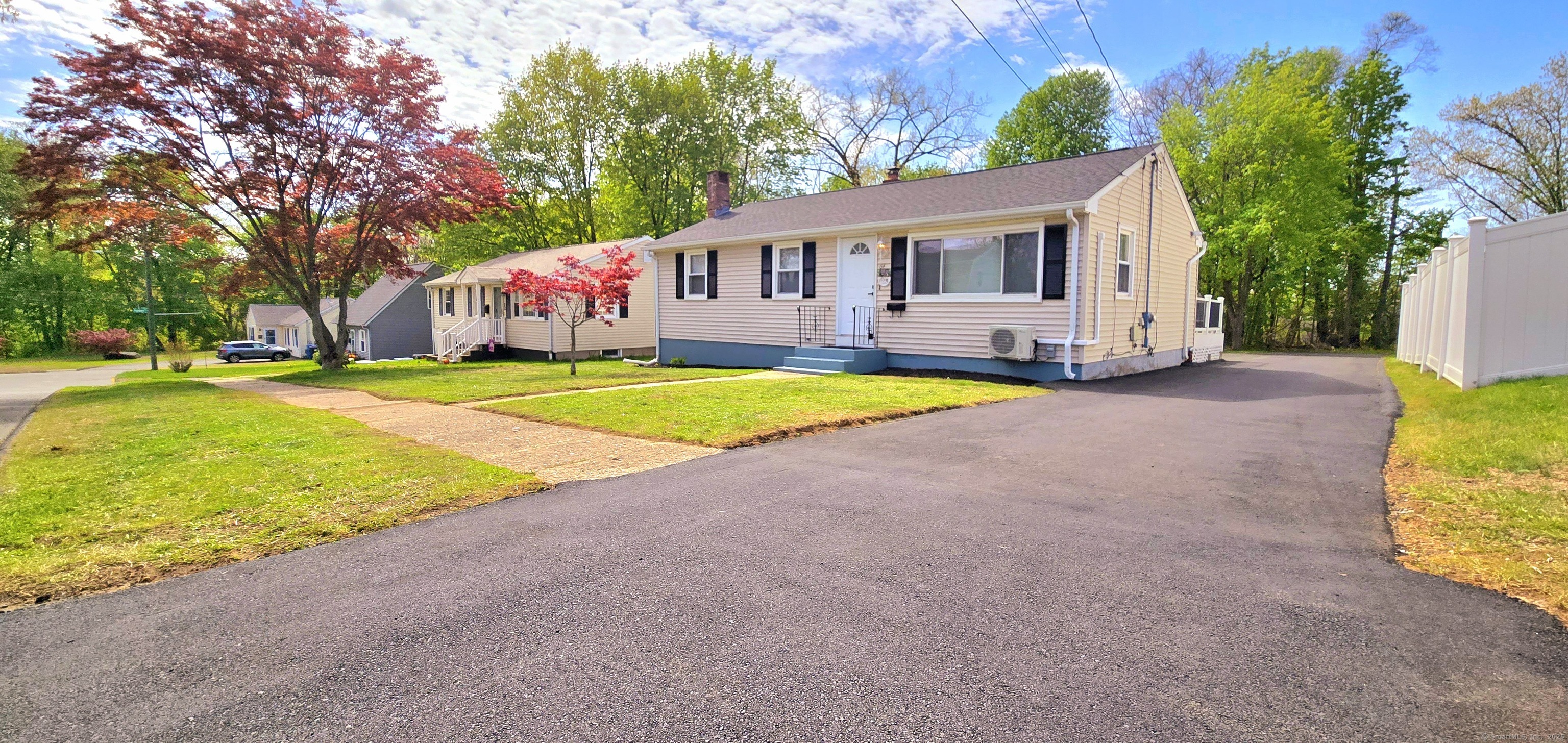 64 4th Street  Bristol CT 06010 photo