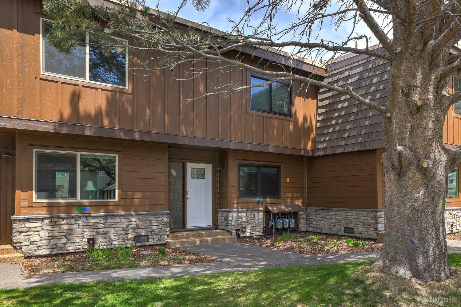 Property Photo: 2031 Venice Drive 313 CA 96150