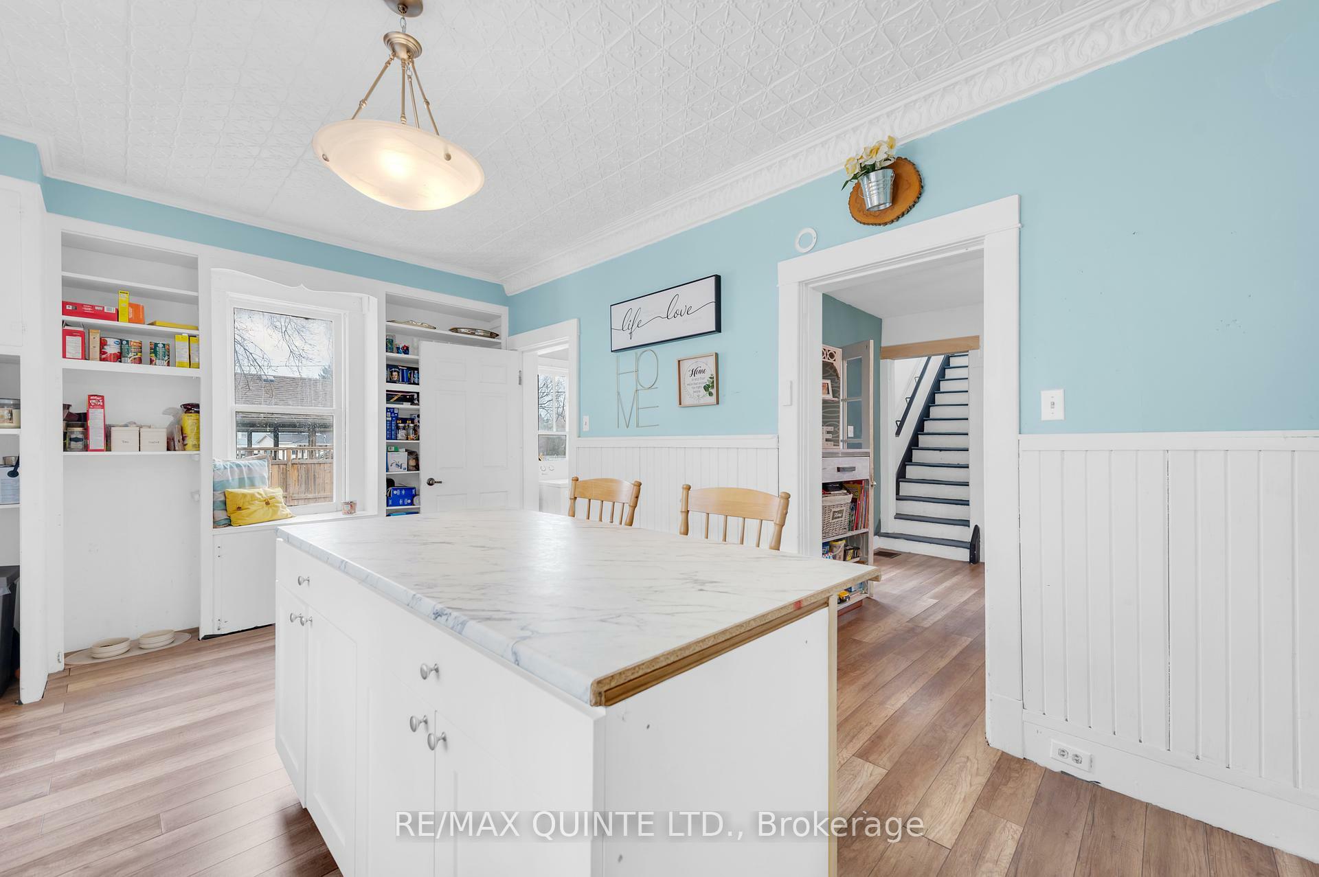 Property Photo: 315 Arthur Street ON K0K 3J0