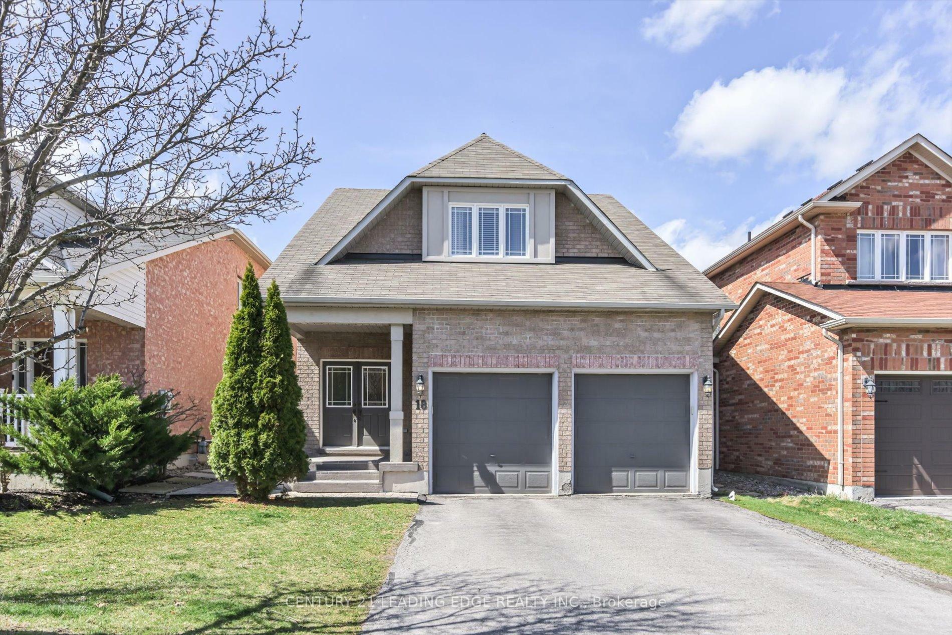 18 Kerr Lane  Aurora ON L4G 0E5 photo