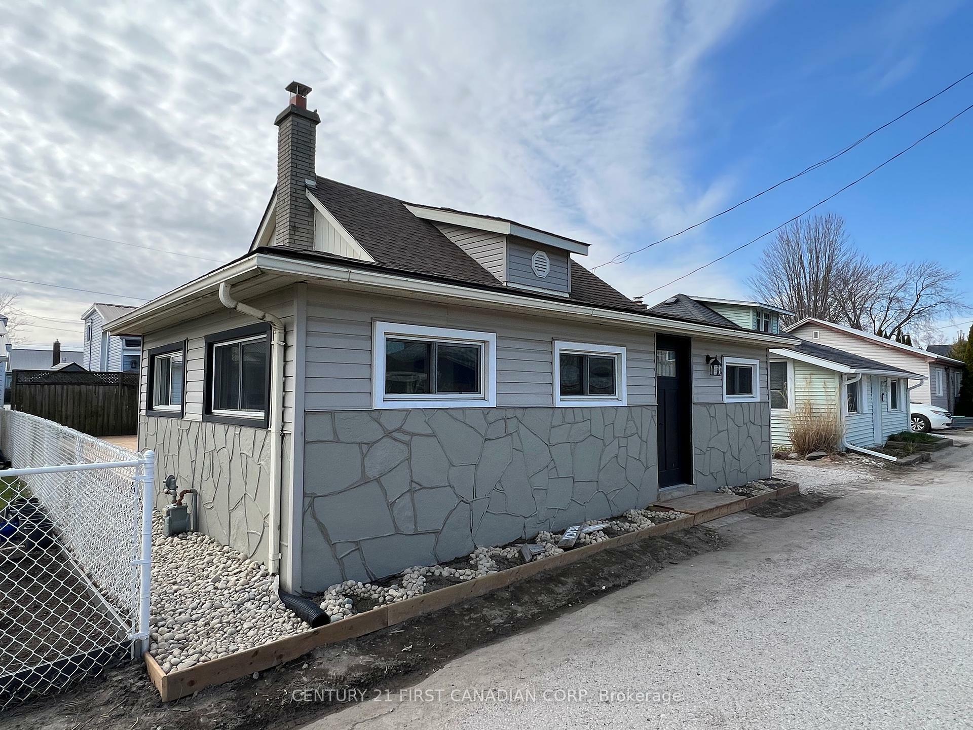 Photo de la propriété: 134 Maud Street ON N5L 1C9