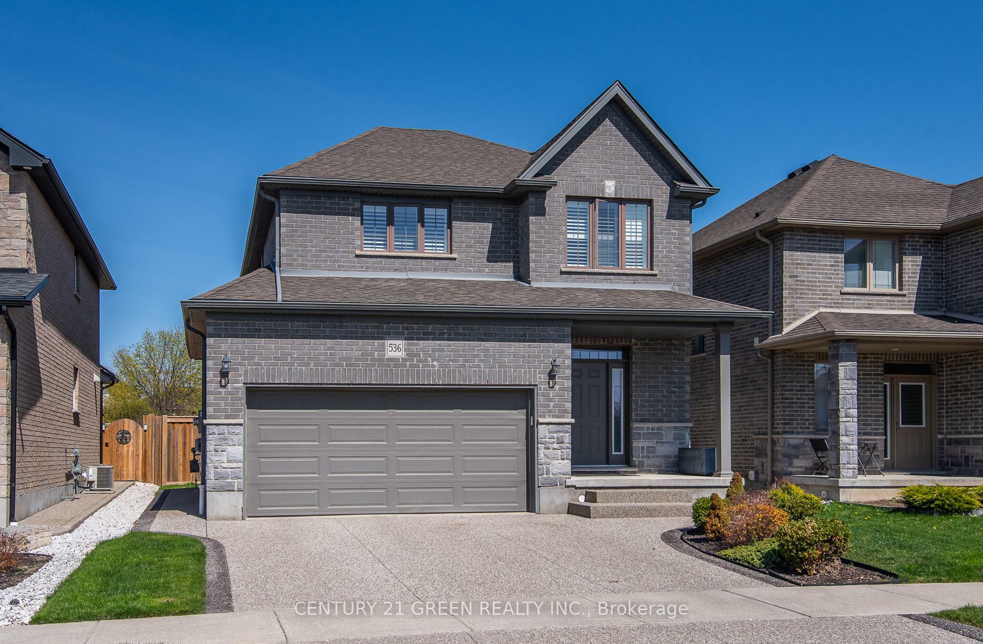 Photo de la propriété: 536 Landgren Court ON N2A 4J7