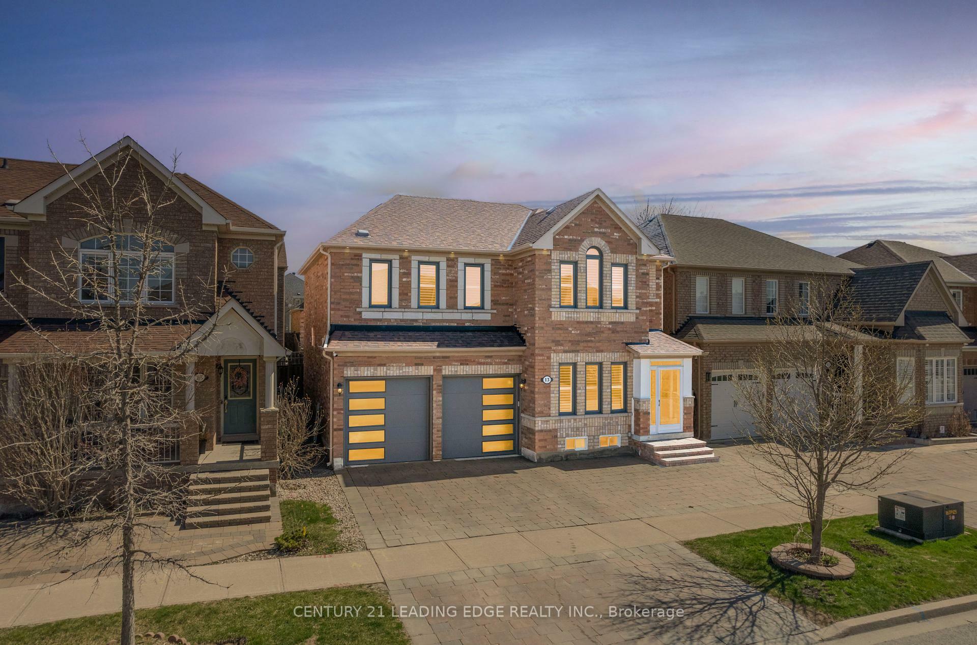 Photo de la propriété: 13 William Grant Road ON L6E 1R8