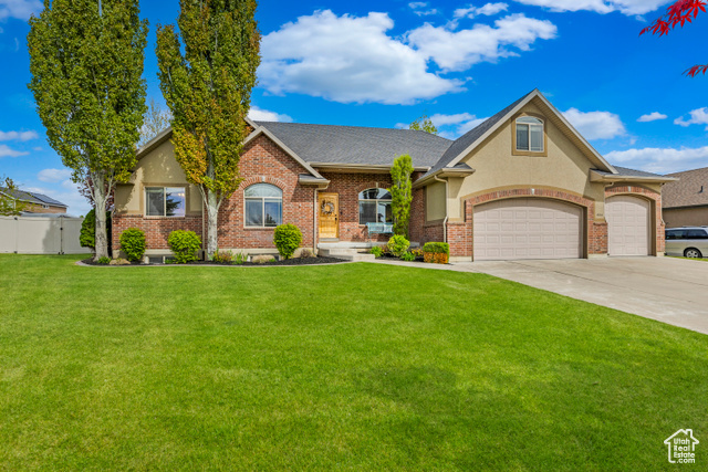 Property Photo:  454 N 3550 W  UT 84041 