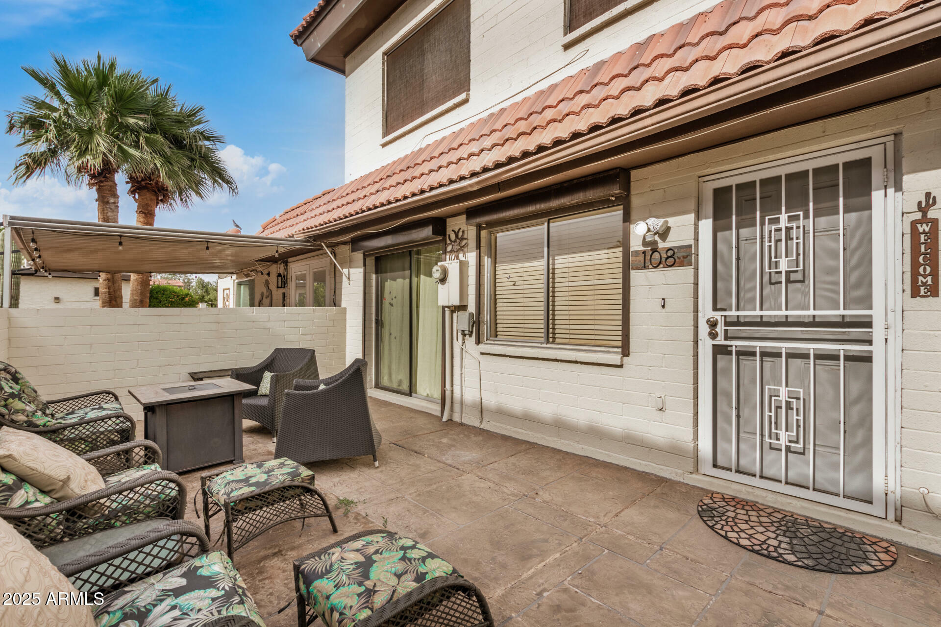 Property Photo: 1916 W Morningside Drive 108 AZ 85023
